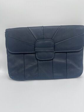 Hato Hasi Vintage Women's Leather Navy Flap Clutch With Snap